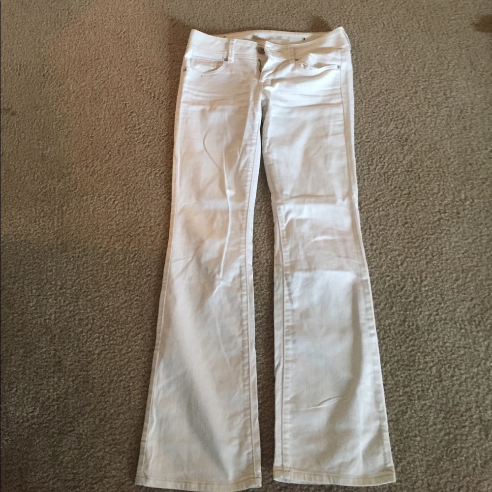 White American eagle jeans