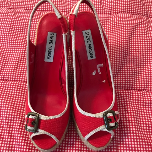 Steve Madden Espadrille Wedges - Picture 1 of 4