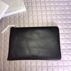 Aritzia clutch