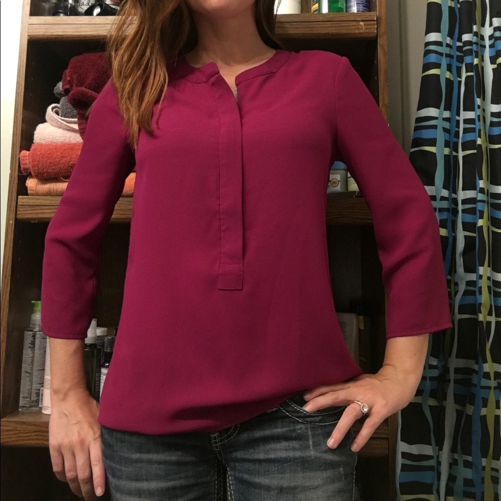 Express 3/4 sleeve tunic