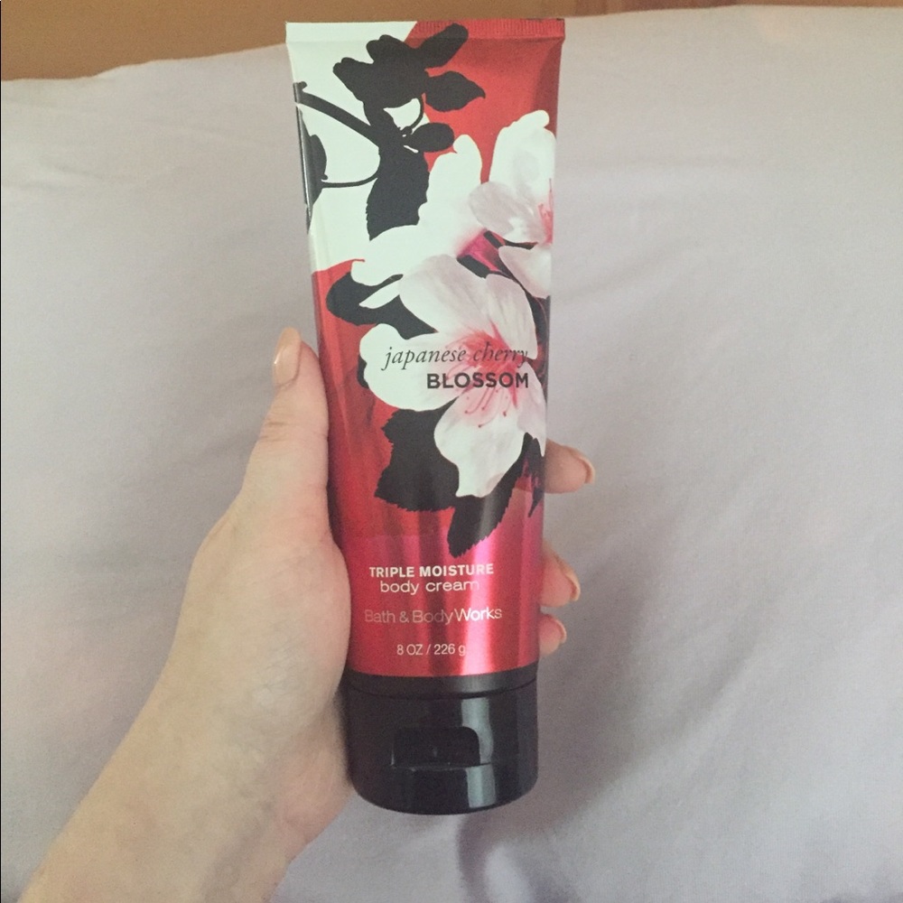 Japanese cherry blossom lotion