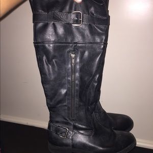 Madden Girl size 7.5 boots