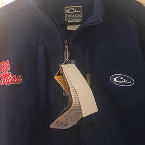 Jackets & Coats - NWT Drake fleece size Medium Jackets & Coats - NWT Drake fleece size Medium