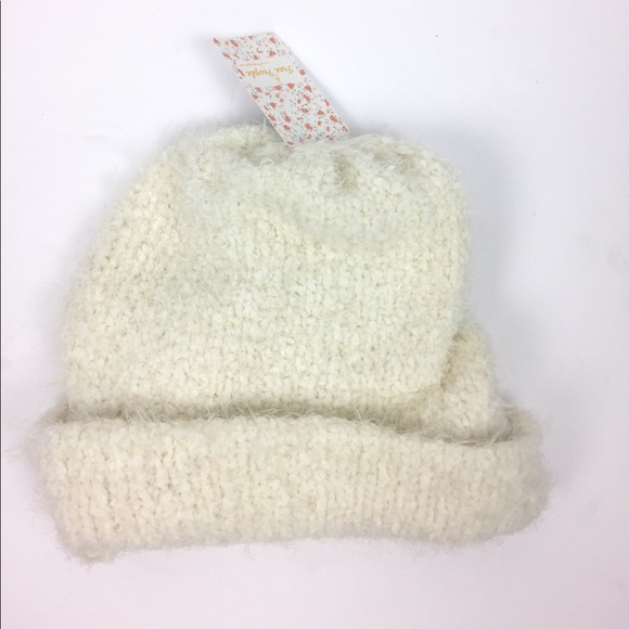 Free People Textured Bouclè Beanie Ivory - Picture 3 of 6