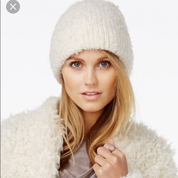 Free People Textured Bouclè Beanie Ivory - Picture 6 of 6