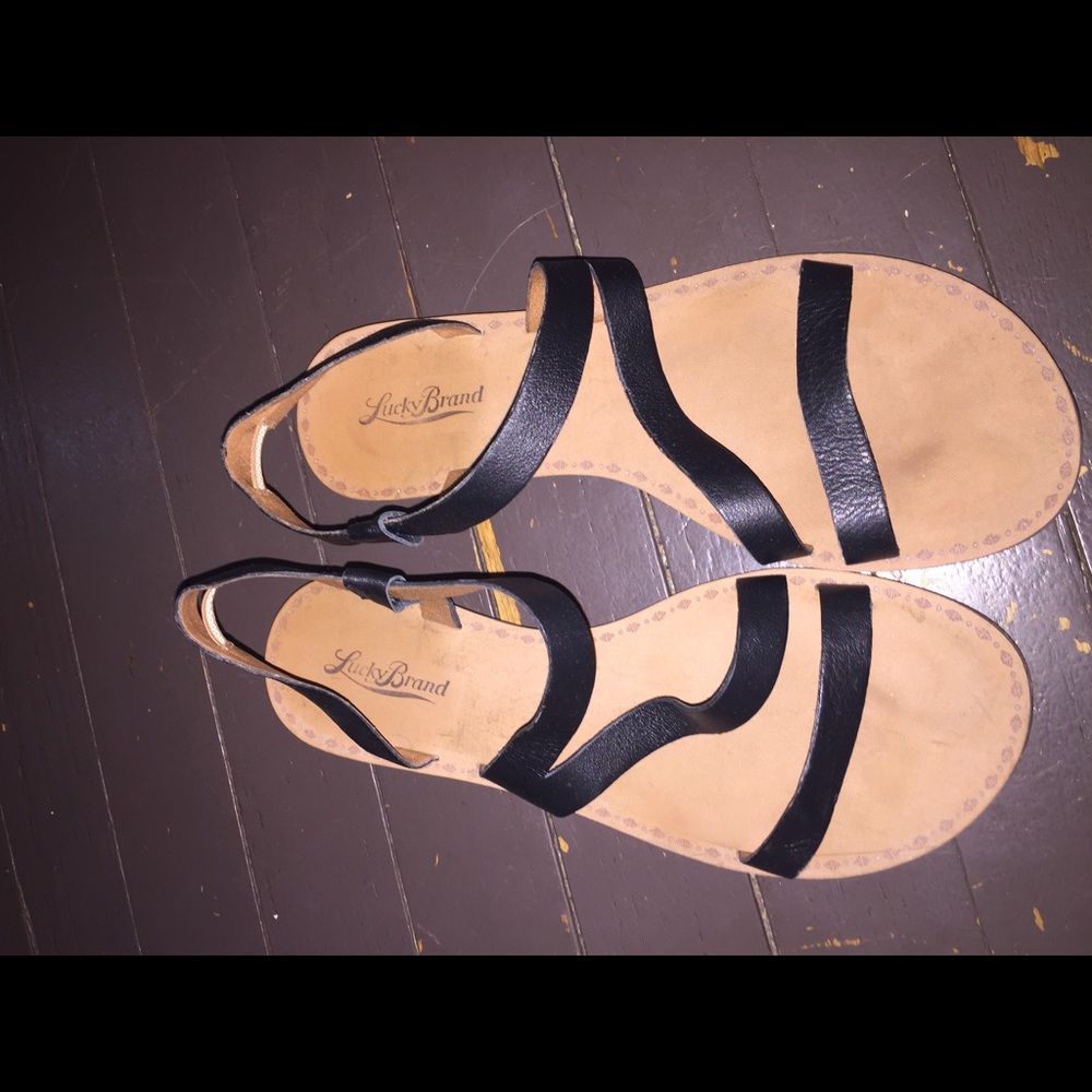 Lucky Brand sandals (hardly worn)