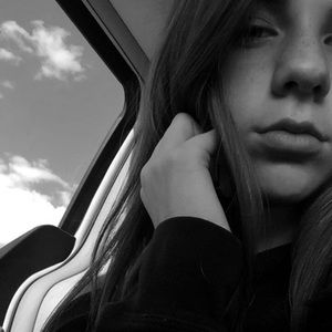 Meet your Posher, Nora