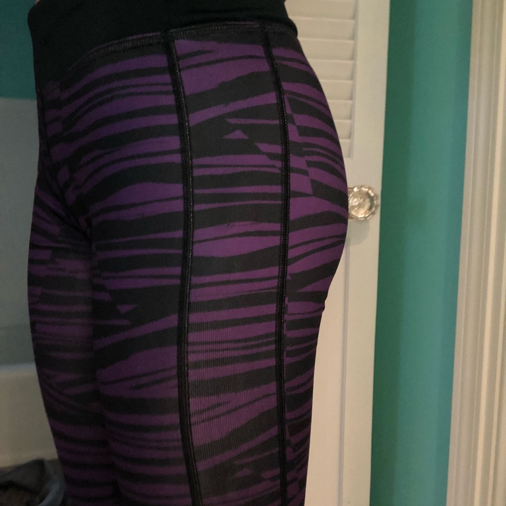 Underarmor leggings - worn once - fitted cold gear