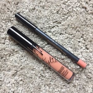 Kylie Lip Kit - Exposed
