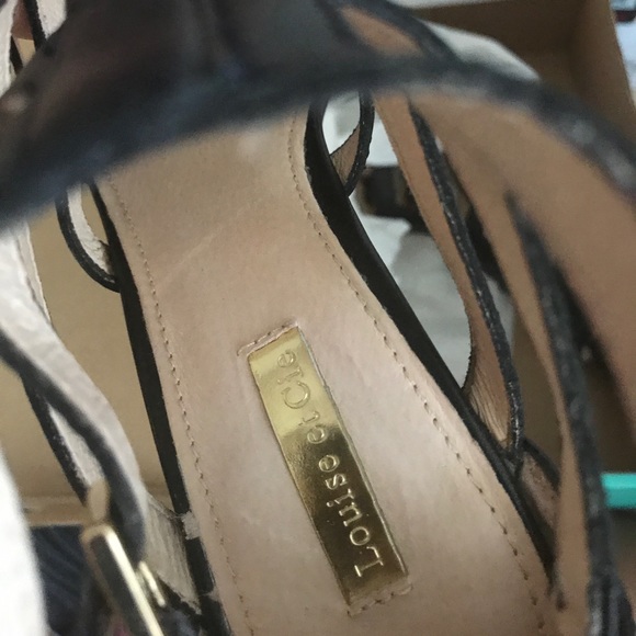 Louis cie Wedges - Picture 2 of 3