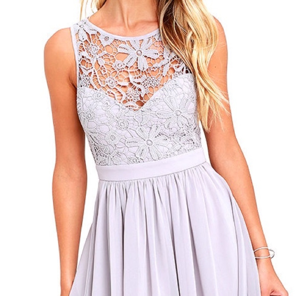 SALE 🌟Lulu's Grey Lace Skater Dress