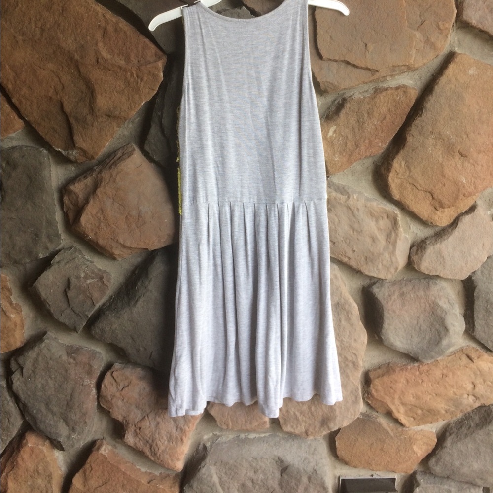 Dress - Picture 3 of 3