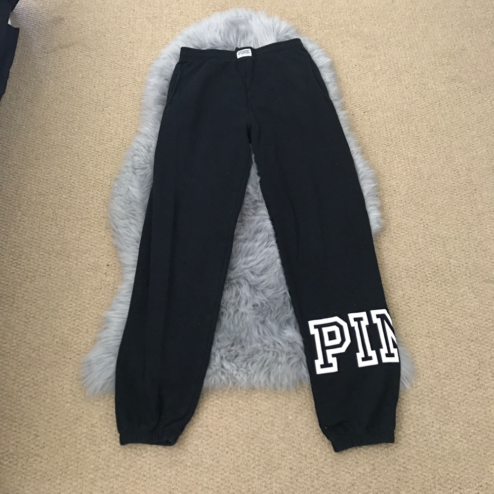 (SoldLocally) Victoria Secret PINK sweats