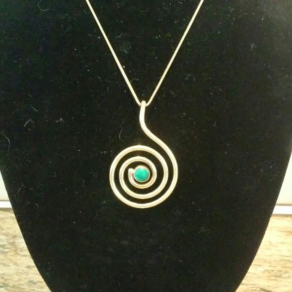 Malachite Spiral Pendent