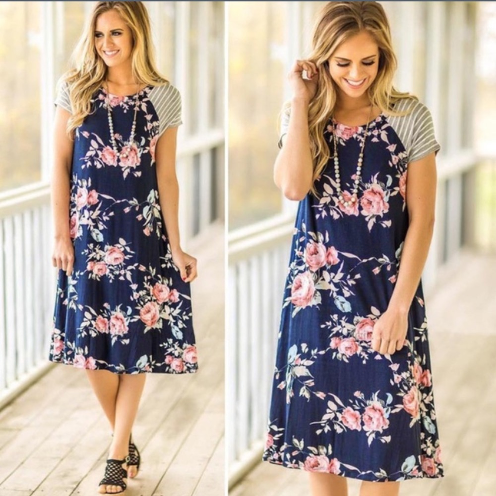 Women's Floral Print A-Line Dress. NWOT.