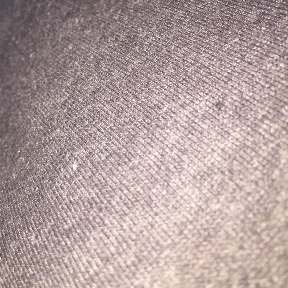 Boys YOUTH Volcom sweater💓 - Picture 3 of 3