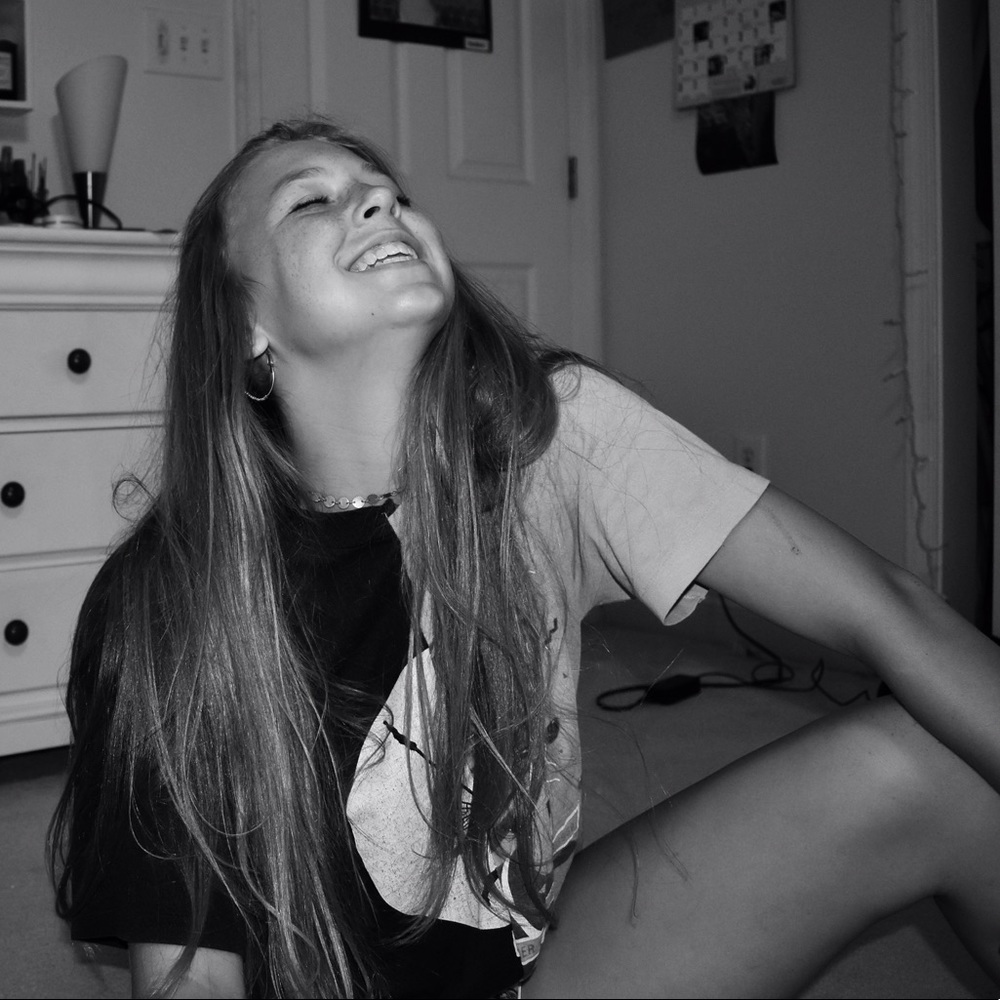 Meet your Posher, Isabel