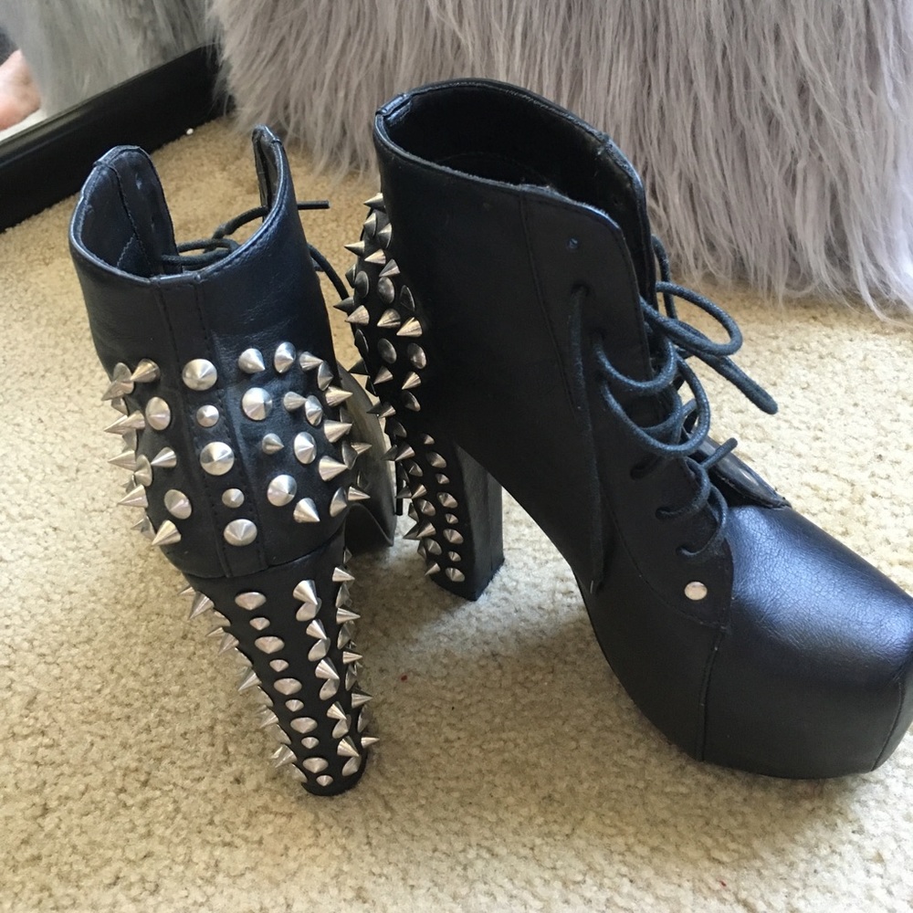 Black spiked ankle booties