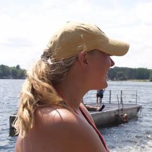 Meet your Posher, Abby