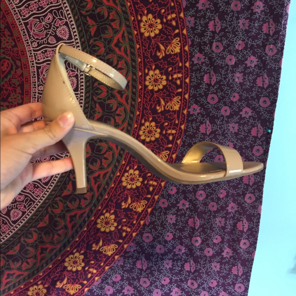 Nude heels