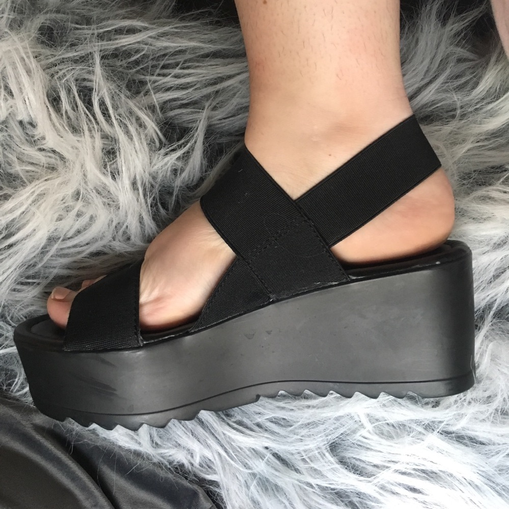 NEVER WORN! Platform sandals