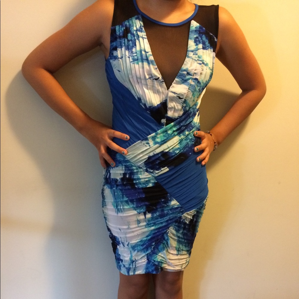 🛑‼️SOLD‼️🛑(Traded it)Bebe printred bodycon dress