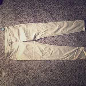 Abercrombie & Fitch Mid Rise Jegging