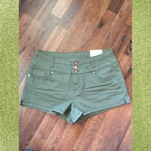 Premium VANITY collection high rise short