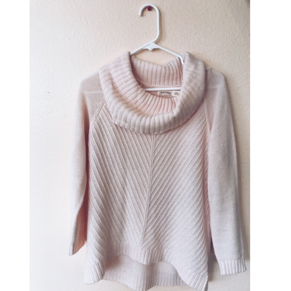 Light pink sweater