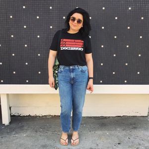 Meet your Posher, Pilar