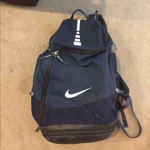 Nike elite max air backpack