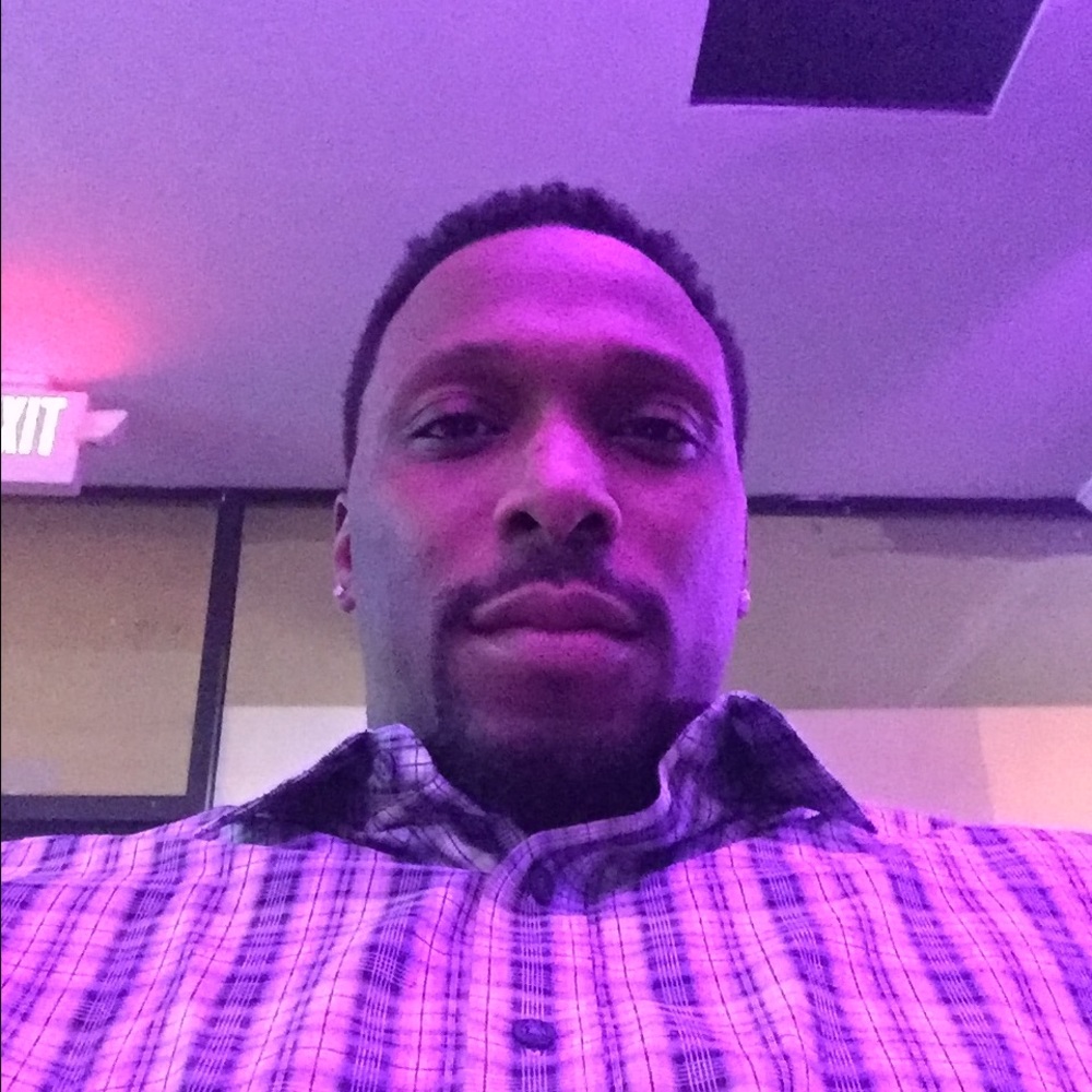 Meet your Posher, Tay