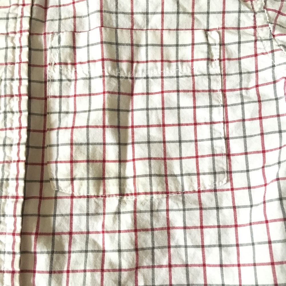 Button down shirt - Picture 2 of 3