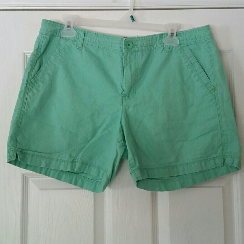 BANDOLINO MINT GREEN SHORTS