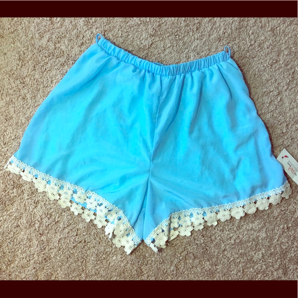 Red dress boutique blue lace shorts