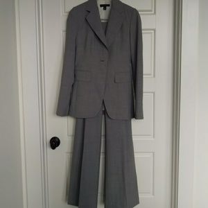 Banana Republic Suit