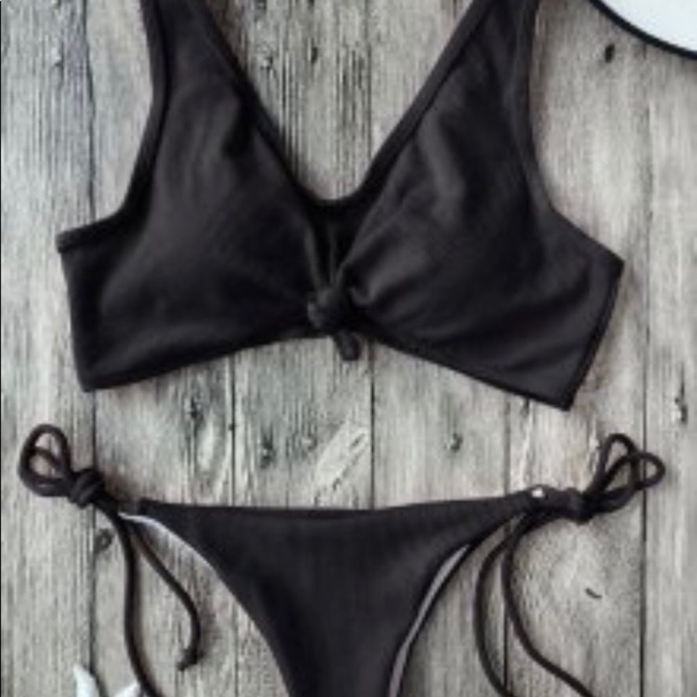 🚫🚫SOLD 🚫🚫 Zaful black bikini set