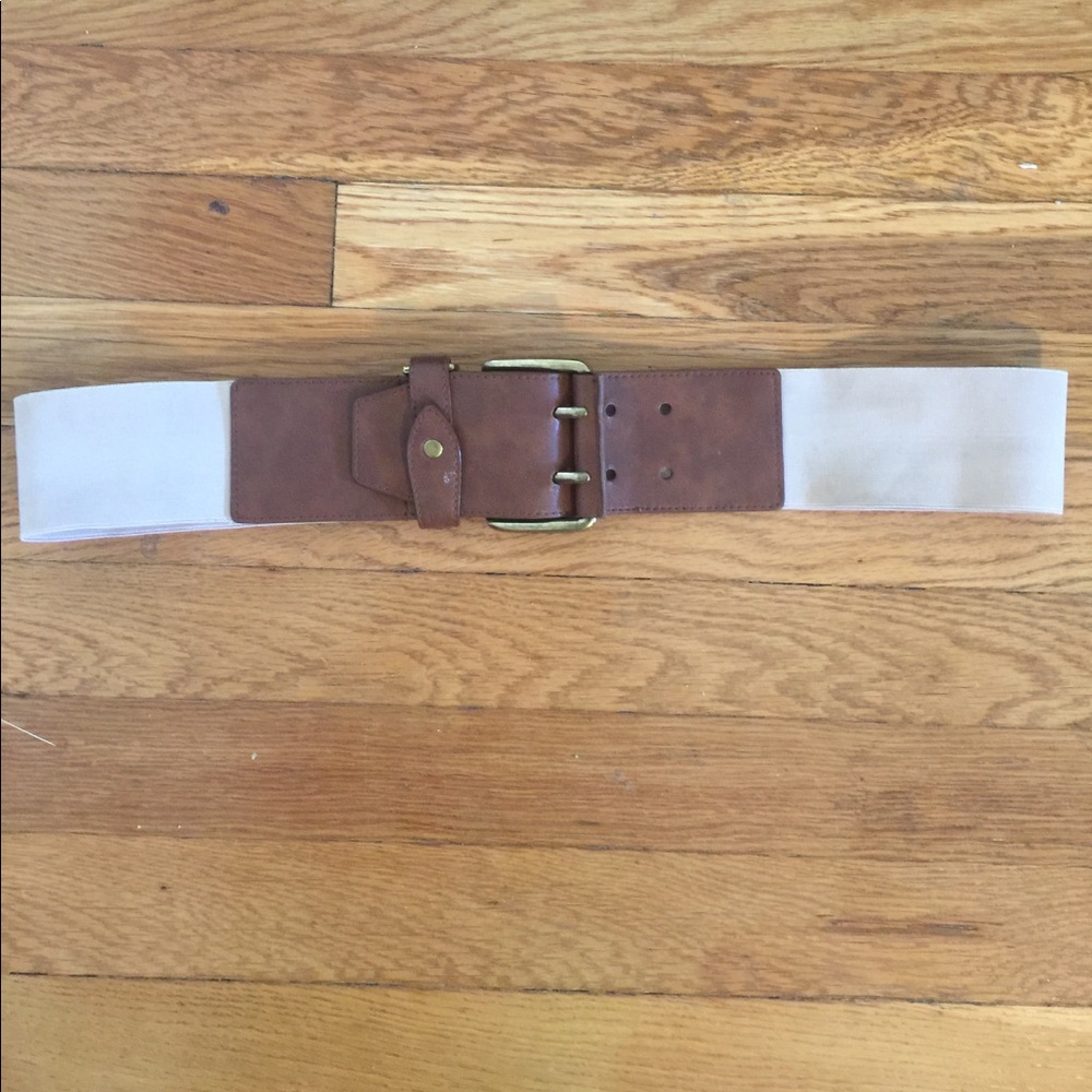 Leather stretch belt