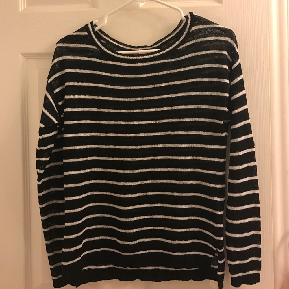 H&M striped light sweater