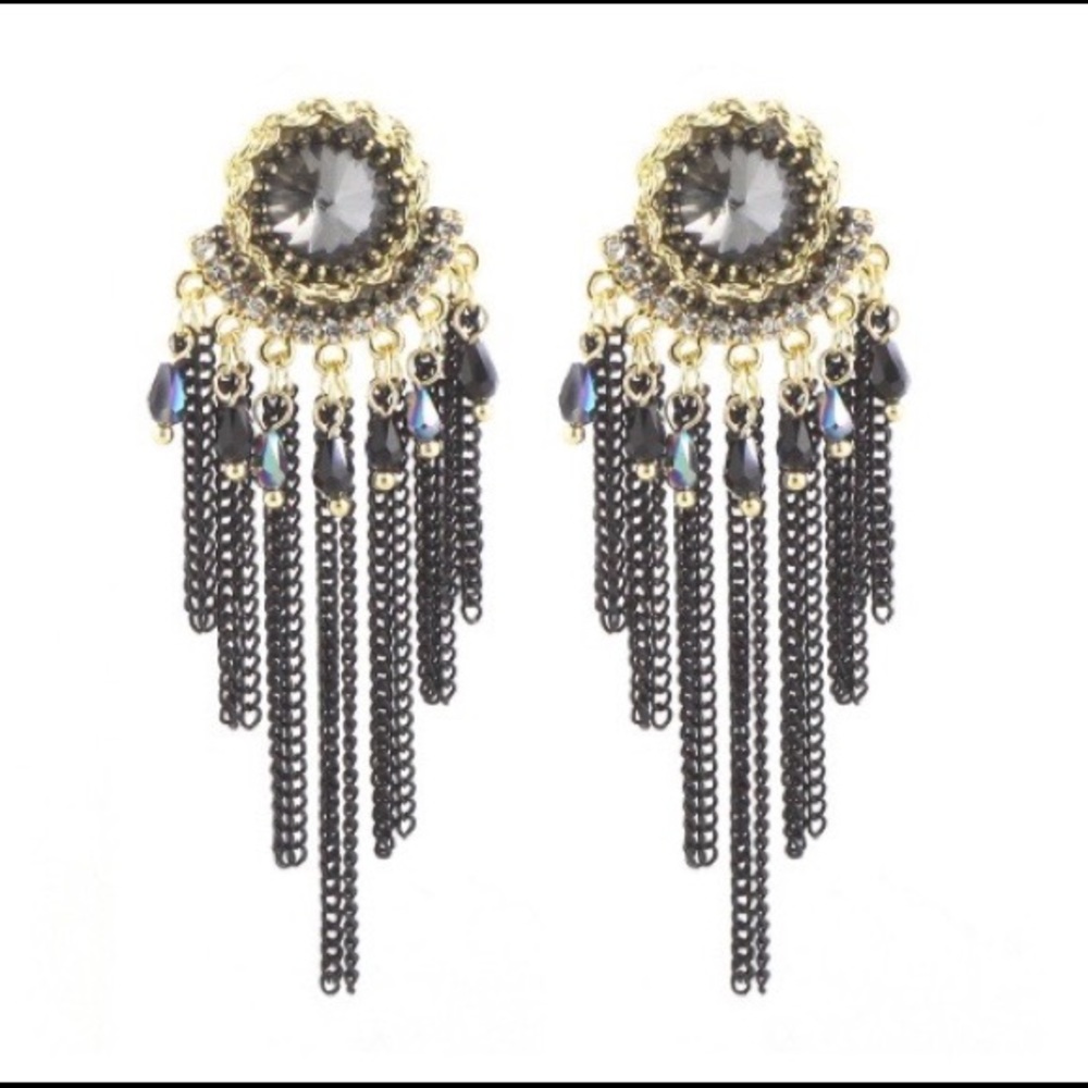 ✅BLACK AND GOLF CHANDELIER EARRINGS