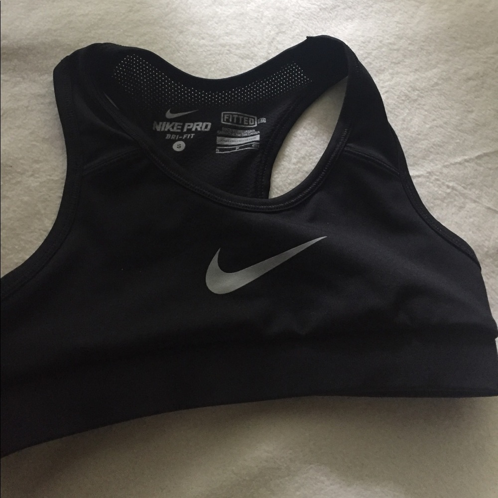 Nike Pro Dri-Fit sports bra