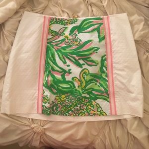 Lilly Pulitzer skirt, perfect condition