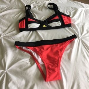 Sheridyn colorblock swimwear XS