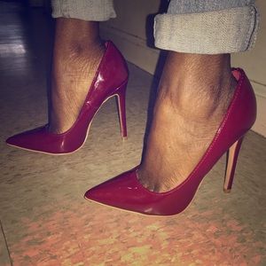 Burgundy Pointy Toed Heels