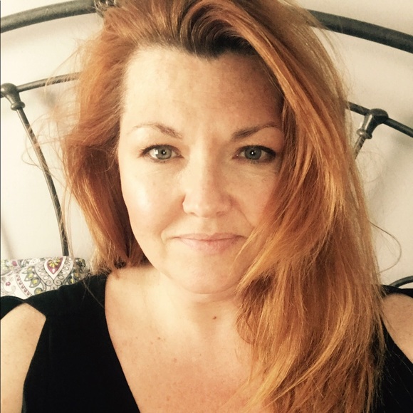 Meet your Posher, Kimberly - Picture 1 of 1