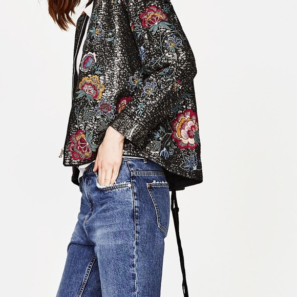 ZARA EMBROIDERED and SEQUINNED JACKET - Picture 4 of 8