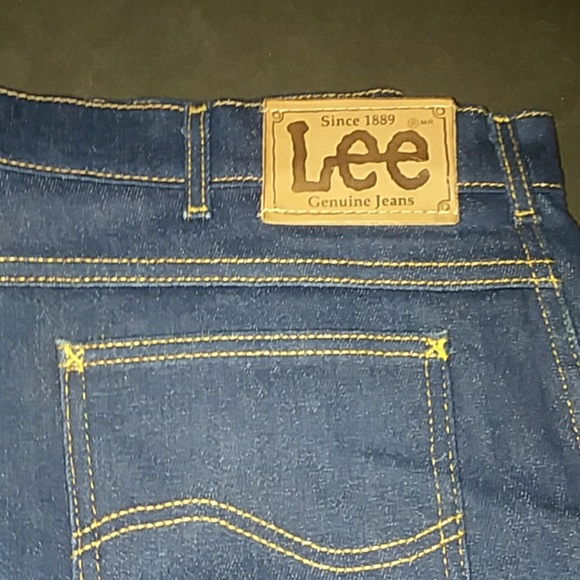 Lee Denim - 💞HP💞WOMAN LEE JEANS RELAXED  FIT💞💞