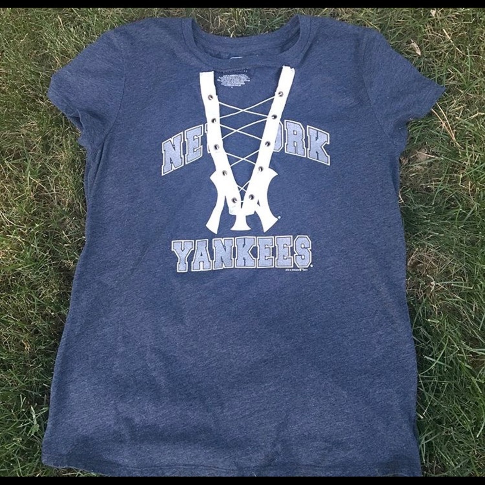 Handmade Yankees Lace Up Tee - Picture 1 of 2