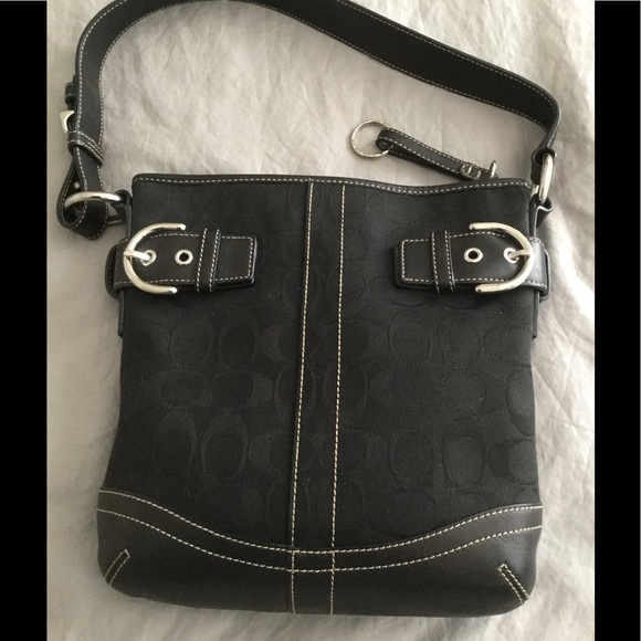 Coach handbag. - Picture 1 of 1