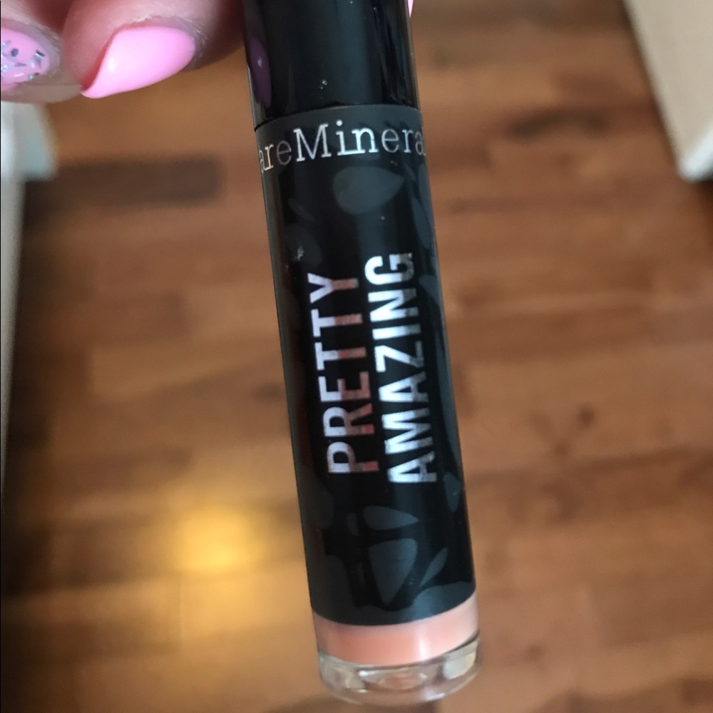 Bare minerals lip gloss